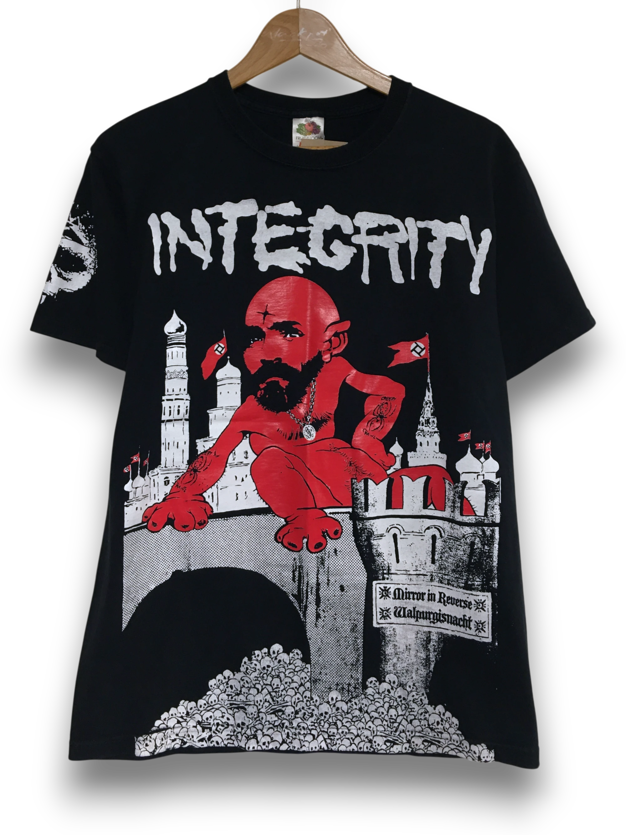 Vintage T-shirt Integrity Mirror in Reverse Y2K